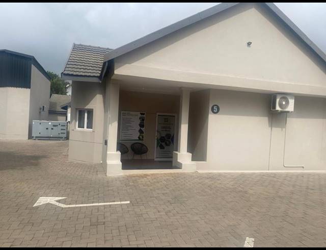 BUSINESS PROPERTY TO RENT IN CLUBVIEW